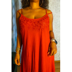 Kjole med dobbelt stropper