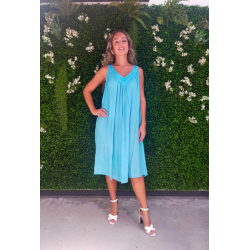 Kjole med V-udskring